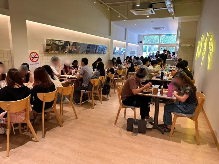 bhc치킨 말레이시아 4호점