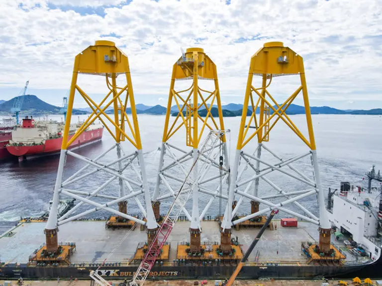 SK오션플랜트가 제작한 해상풍력 하부구조물(재킷) 출하 장면 (사진제공. SK오션플랜트)