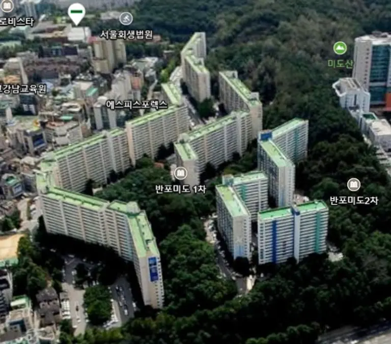 반포미도아파트 (출처. 네이버지도)