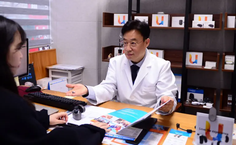 유니트론보청기 대구성서센터 김성춘 센터장