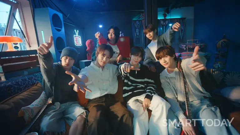 우리은행 새 광고모델로 발탁된 아이돌그룹 라이즈 [출처: 우리은행]