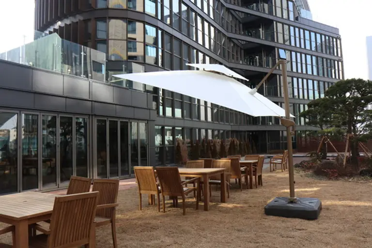 컨시어지 서비스를 도입한 원에디션 강남 입주민 편의시설