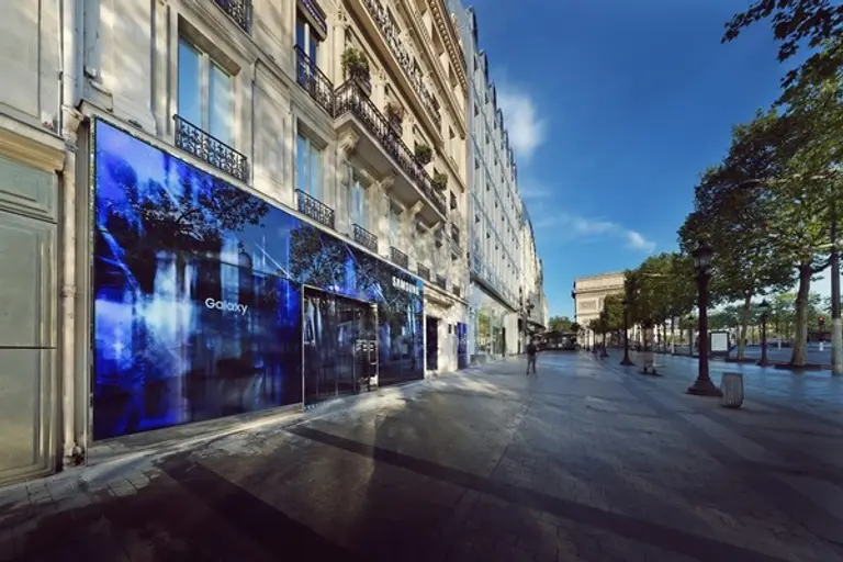 프랑스 파리 샹질리제 125번가에 위치한 삼성 올림픽 체험관 전경