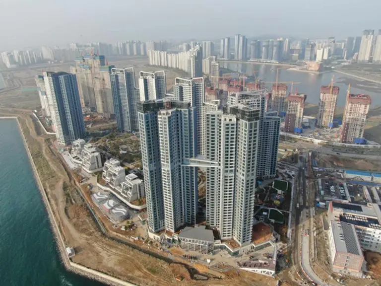 6월 입주를 앞두고 있는 송도자이 크리스탈오션 현장 전경 (사진. GS건설)