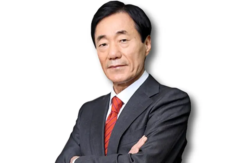 신동국 한양정밀 회장. 신 회장은 한미사이언스 개인 최대주주로서 가족간 분쟁에서 캐스팅 보트 역할을 해왔다.