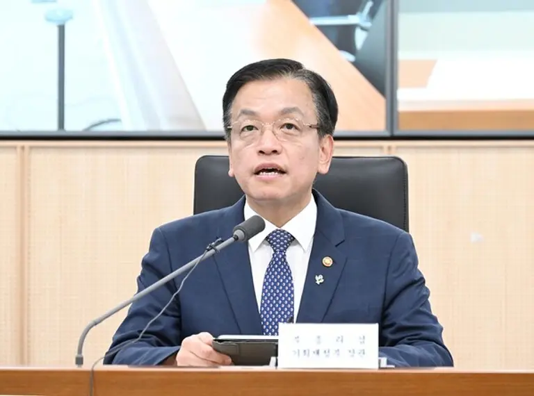 최상목 부총리 겸 기획재정부장관 [출처: 기획재정부]