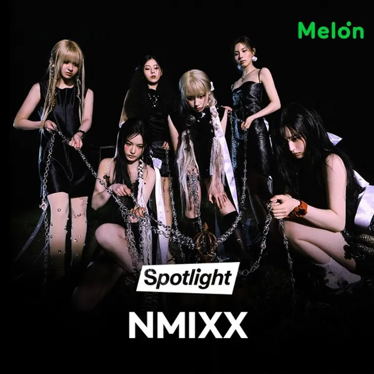NMIXX는 ‘멜론 스포트라이트’를 통해 팬들과 함께 하는 카운트다운 라이브를 진행한다.