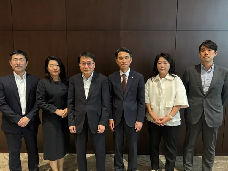 왼쪽부터 타케히로 고바야시(Takehiro kobayashi) 미쓰이스미토모은행 총괄매니저, 김송애 미쓰이스미토모은행 그룹장, 마츠오 츠지(Matsuo Tsuji) 일본은행협회 전무, 이태훈 은행연합회 전무, 이시연 금융연구원 연구위원. 심윤보 하나금융연구소 실장이다. [출처: 은행연합회]