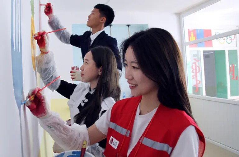 LG전자 임직원과 