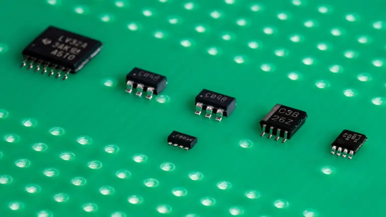 프로그래머블 로직 디바이스(PLD) 포트폴리오 이미지