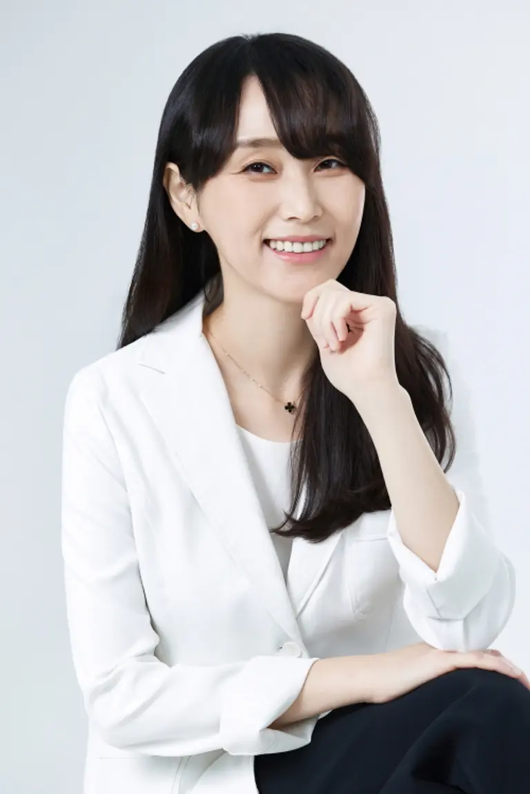 대구 범어 꽃비피부과 장미 원장