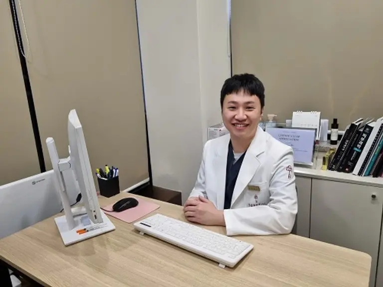 톡스앤필 원주점 김재순 원장