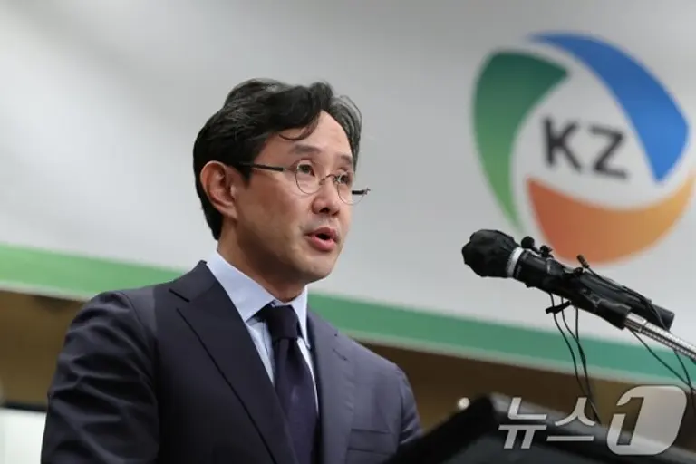 최윤범 고려아연 회장