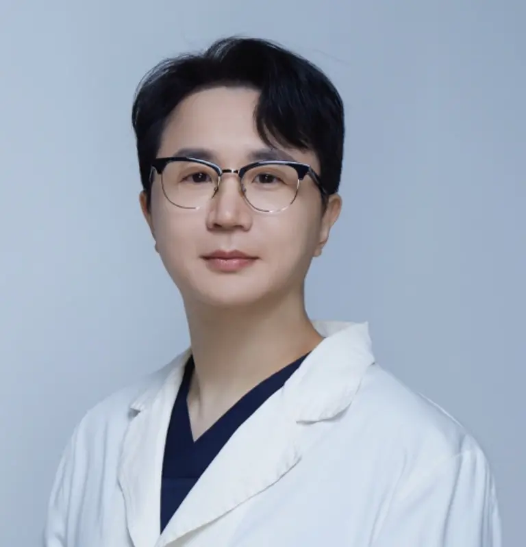 얀클리닉 최원탁 대표원장