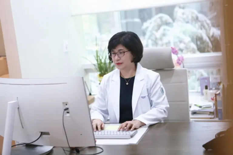 베스트오브미여성의원 송인옥 대표원장