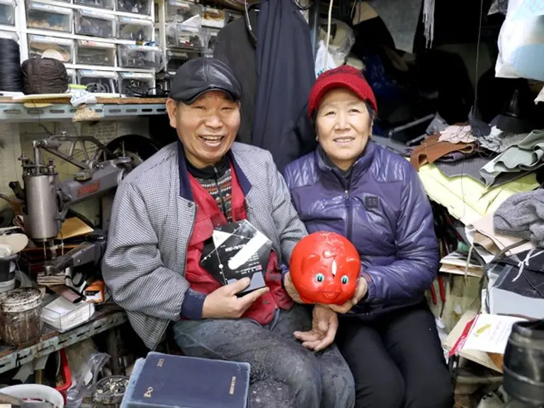 희망나눔인상 수상자 김주술, 최영심 부부. (제공 KT문화재단)