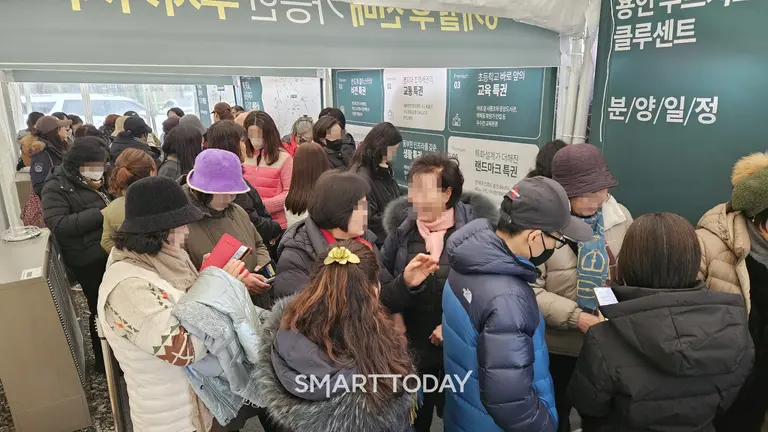 용인 푸르지오 클루센트 견본주택에 주말동안 1만 2쳔 여명이 다녀갔다. (사진제공=HM그룹)