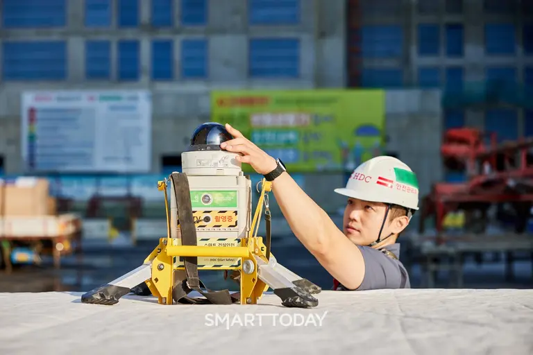 HDC현대산업개발의 이문아이파크자이 현장과 서울원아이파크 현장이 서울시가 주관한 민간 건설공사 동영상 기록관리 우수현장으로 선정돼 서울시장 표창을 받았다. (사진=HDC현대산업개발)