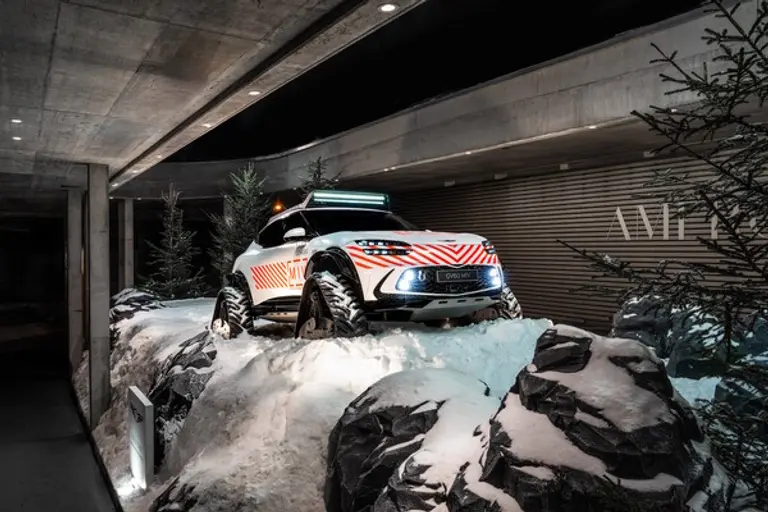 다보스포럼 현장에 전시된 ‘GV60 다목적 험로주행 콘셉트’. (제공 제네시스)