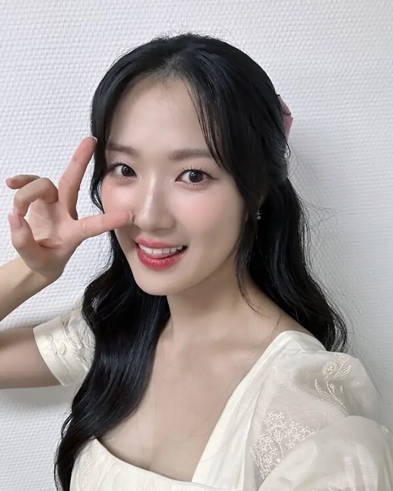 출처: 김혜윤 SNS