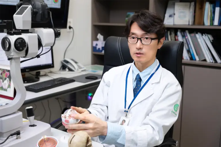 수지 눈사랑안과 문성철 대표원장