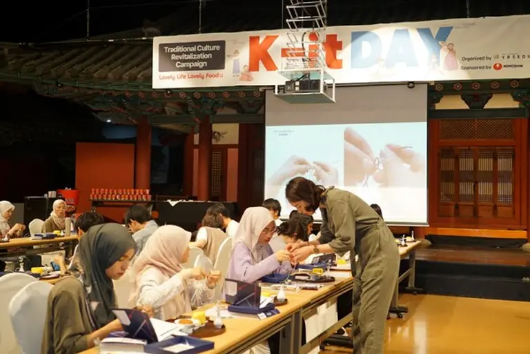 농심 케잇데이 말레이시아 국비유학생 매듭장 체험 현장