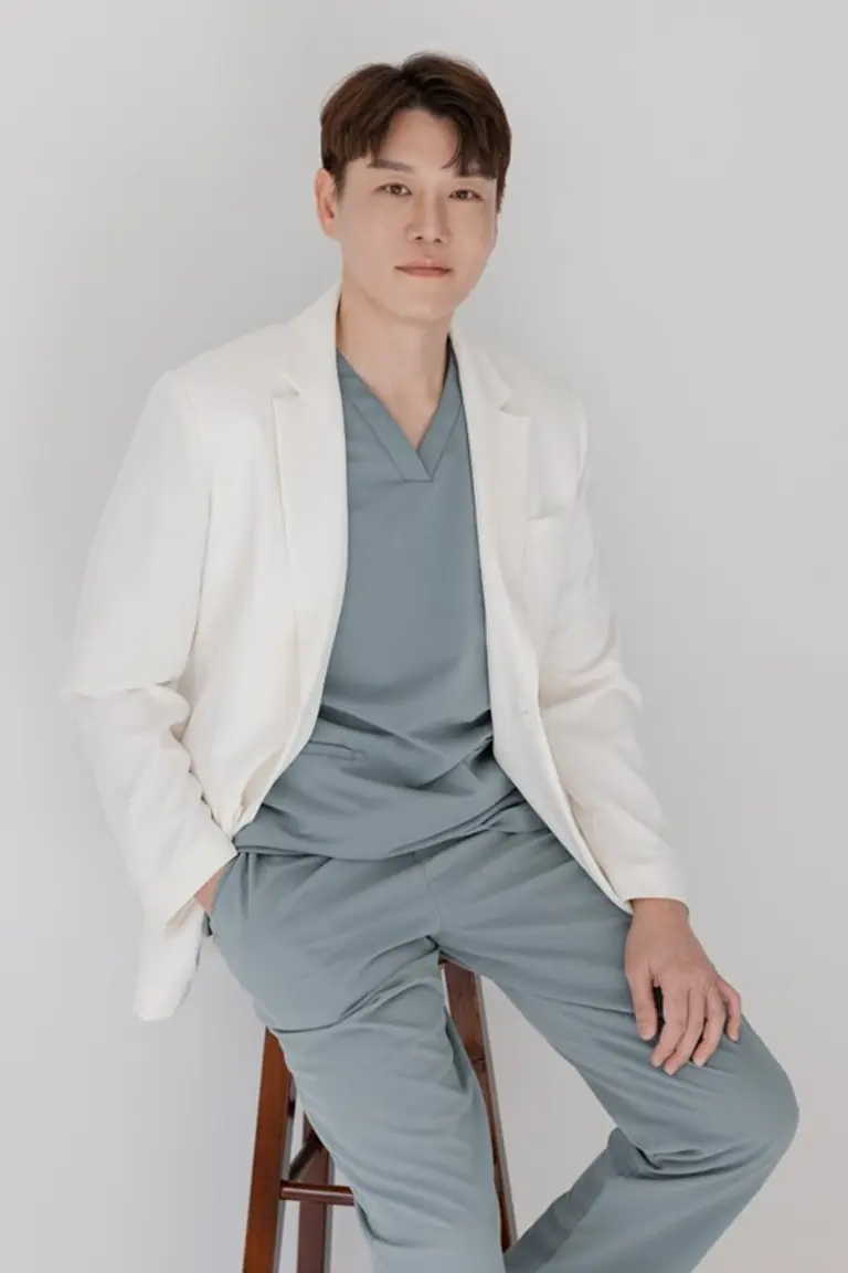 처음부터 댄의원 마산점 박형욱 원장