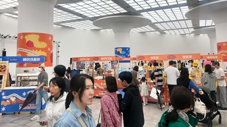 지난해 부산 센텀시티점에서 열린 지역상생마켓 (사진=신세계)