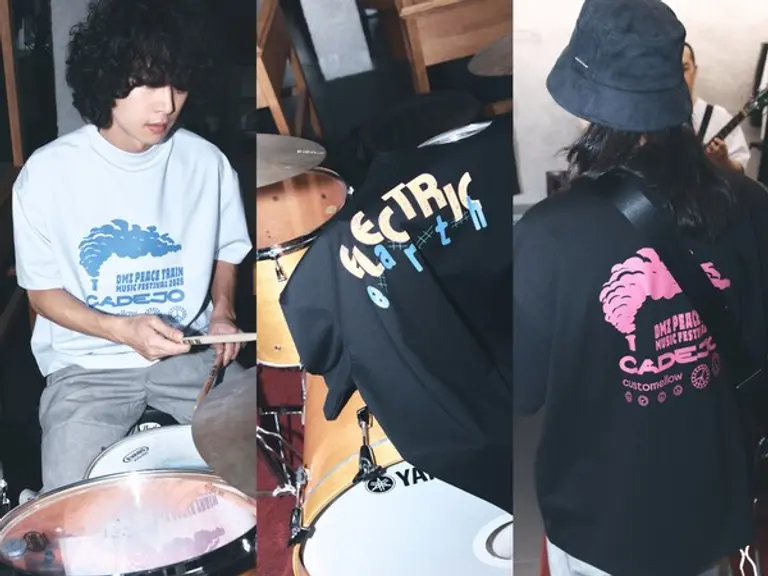 커스텀멜로우X까데호 협업 티셔츠를 입은 까데호 멤버들 (사진제공=코오롱FnC)