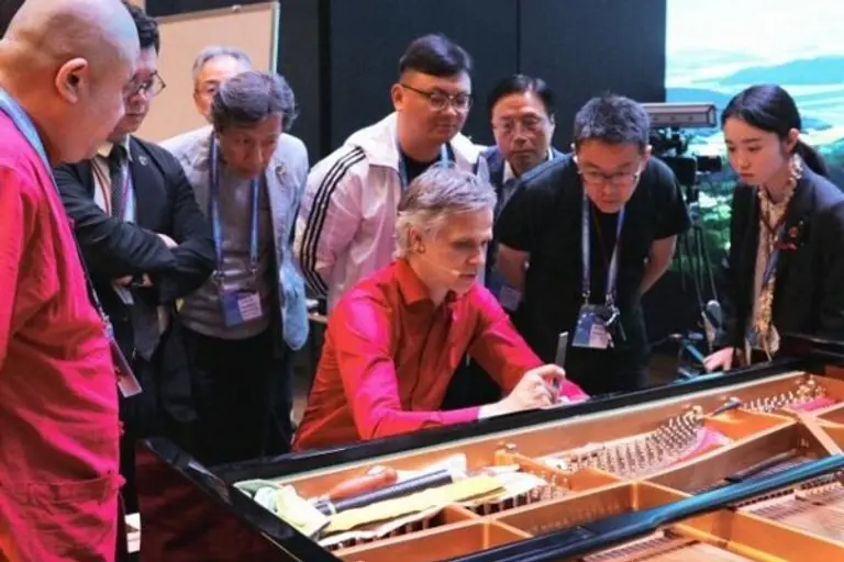 얀 키텔 특강 모습