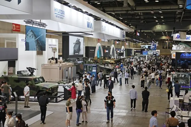  * 사진은 DX KOREA 2022 전시장 전경.