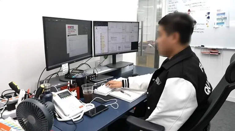 장애인 근로자 업무수행 모습