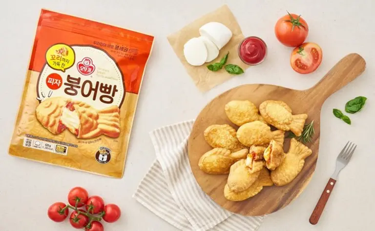 오뚜기 꼬리까지 가득 찬 피자 붕어빵 연출컷