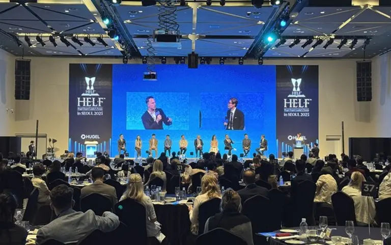 14일 서울드래곤시티에서 개최된 ‘H.E.L.F. in Seoul’에서 강연자들이 종합 토론을 진행하고 있다.