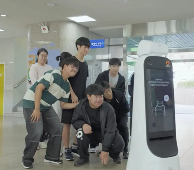 ▲ 로봇 기반 청소년활동 모습. 사진=국립평창청소년수련원