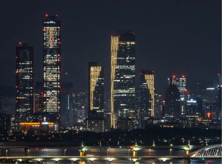 여의도 야경. 기사 내용과 관련이 없습니다. 사진 픽사베이