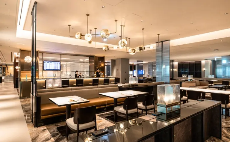 인천국제공항 제2여객터미널 대한항공 프레스티지 동편(우측) 라운지 모습. 대한항공 제공