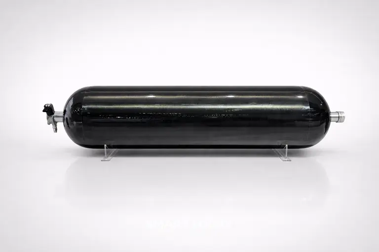 코오롱스페이스웍스가 독자 개발한 177L 수소 연료탱크. (사진=코오롱)