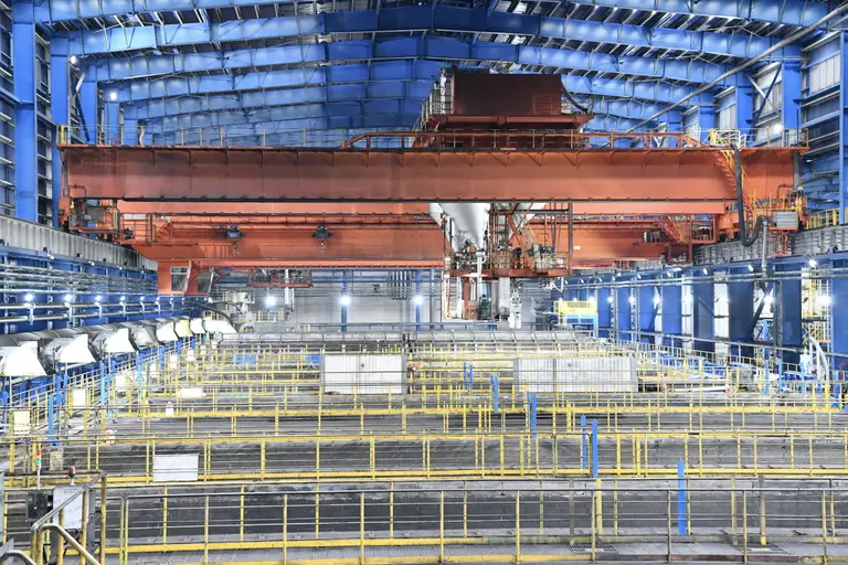 포스코퓨처엠 포항 인조흑연 음극재 공장 생산라인 모습