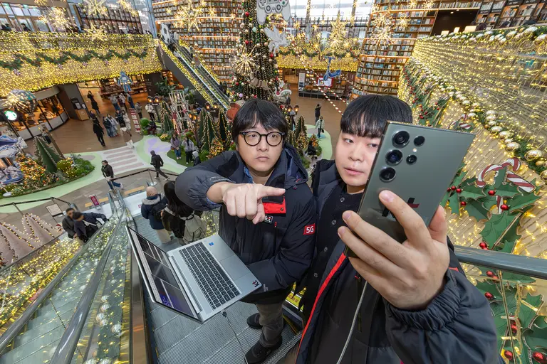 크리스마스와 연말연시 네트워크 집중 관리하는 모습. (제공 KT)