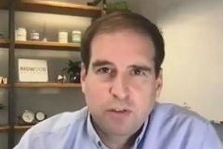 ◇레드우드 창업자 스트라우벨