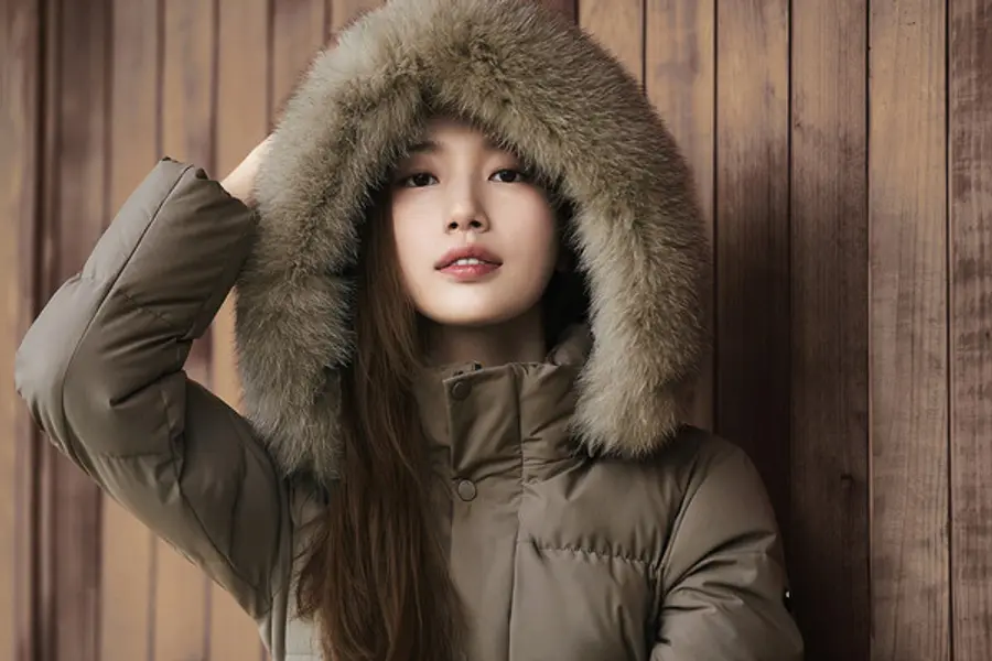 K2가 전속모델 수지와 함께한 가을·겨울 시즌 화보를 공개했다.(사진. K2)