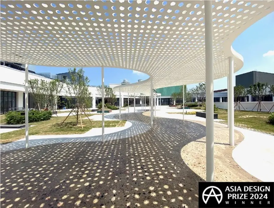 구름 모양의 회랑 클리우드 셰이드 (사진제공. 현대엔지니어링)