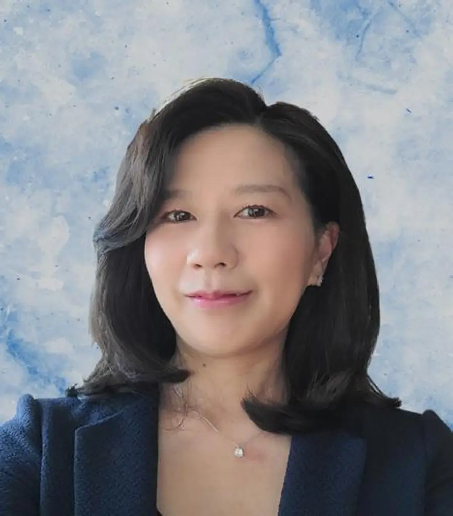 14년 만에 여성 이사회 의장으로 선임된 윤재원 홍익대 경영대 교수 [출처: 신한금융그룹]