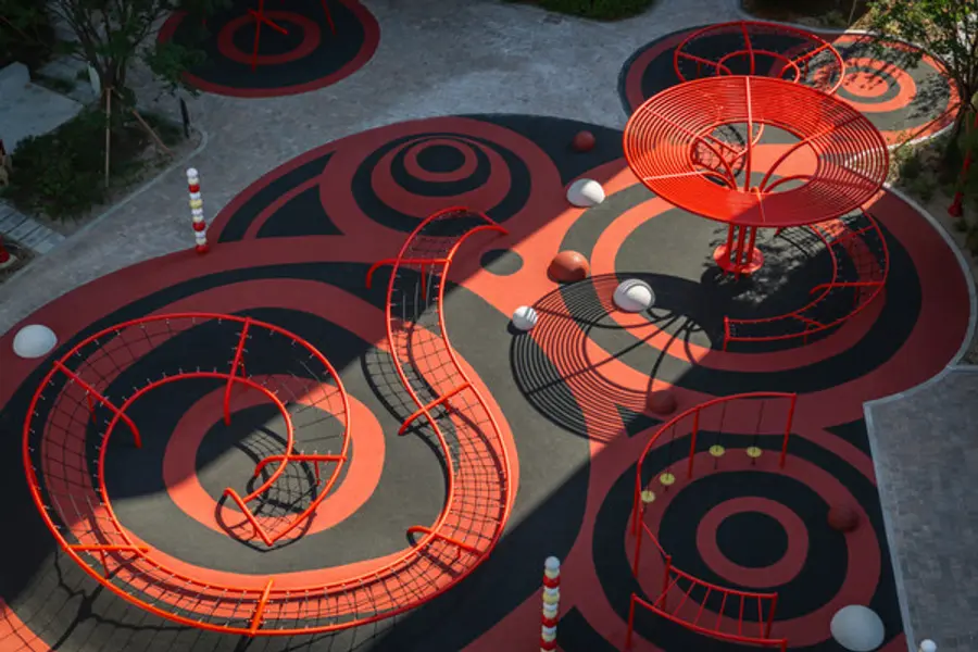 대치푸르지오써밋 놀이시설 아티스틱 플레이그라운드 (사진. 대우건설)