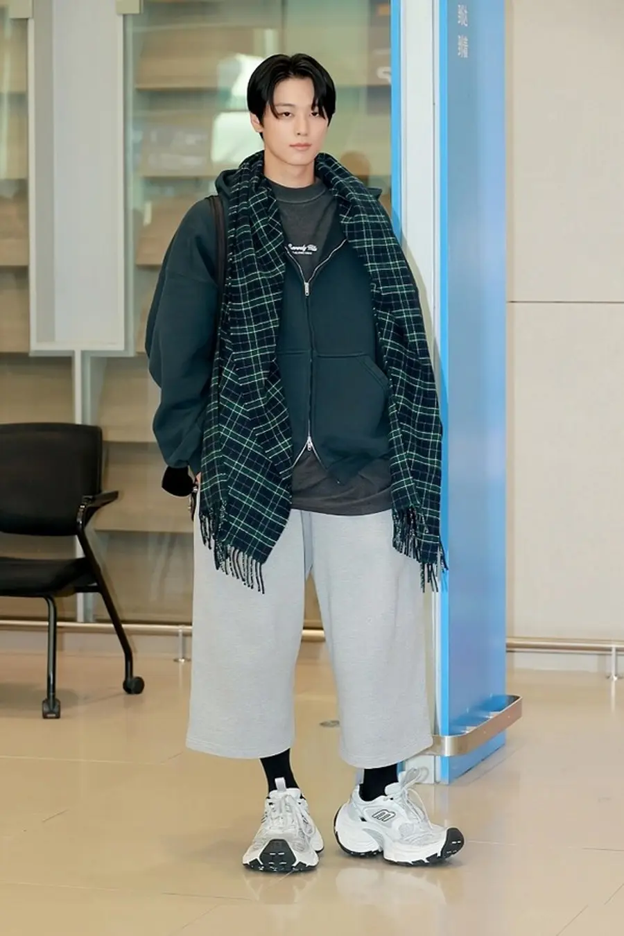 사진 출처: 발렌시아가(BALENCIAGA)