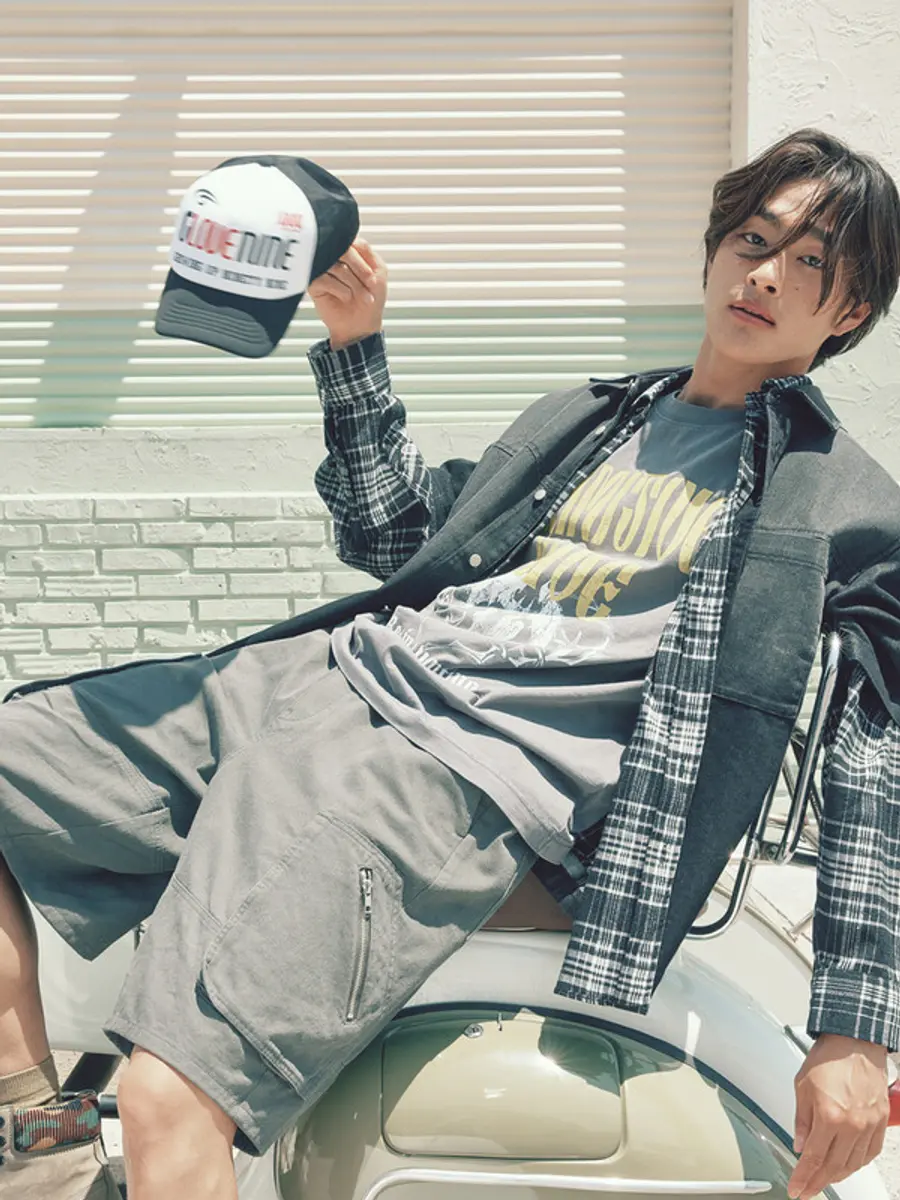 에잇세컨즈 카고 쇼츠 (사진. 삼성물산)