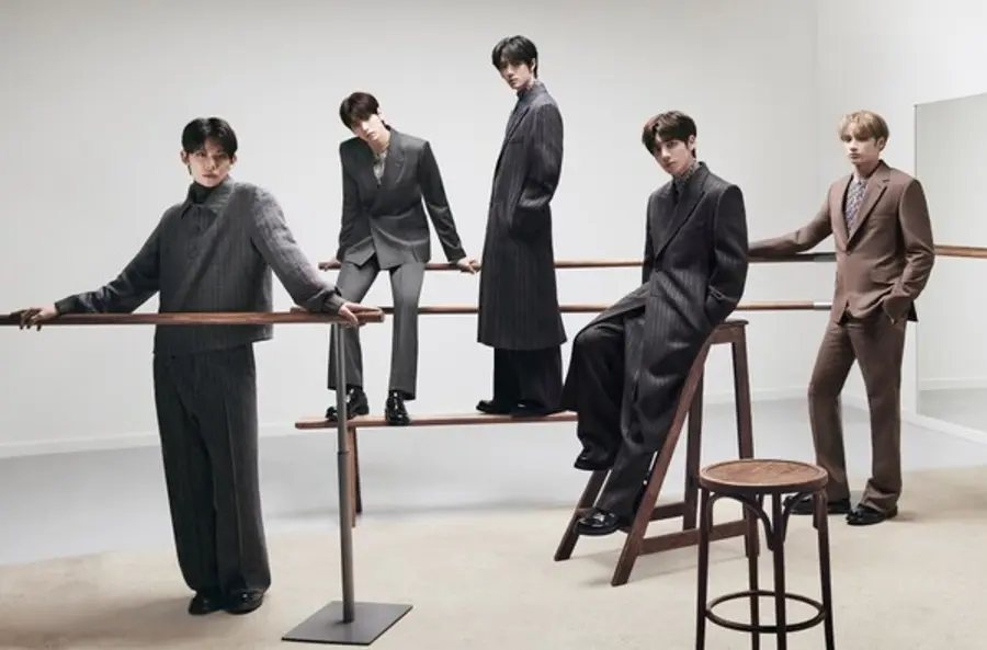 K팝 인기 보이그룹 투모로우바이투게더와 함께한 디올 ‘2024-2025 겨울 남성 컬렉션’ 화보 (사진제공. 디올)