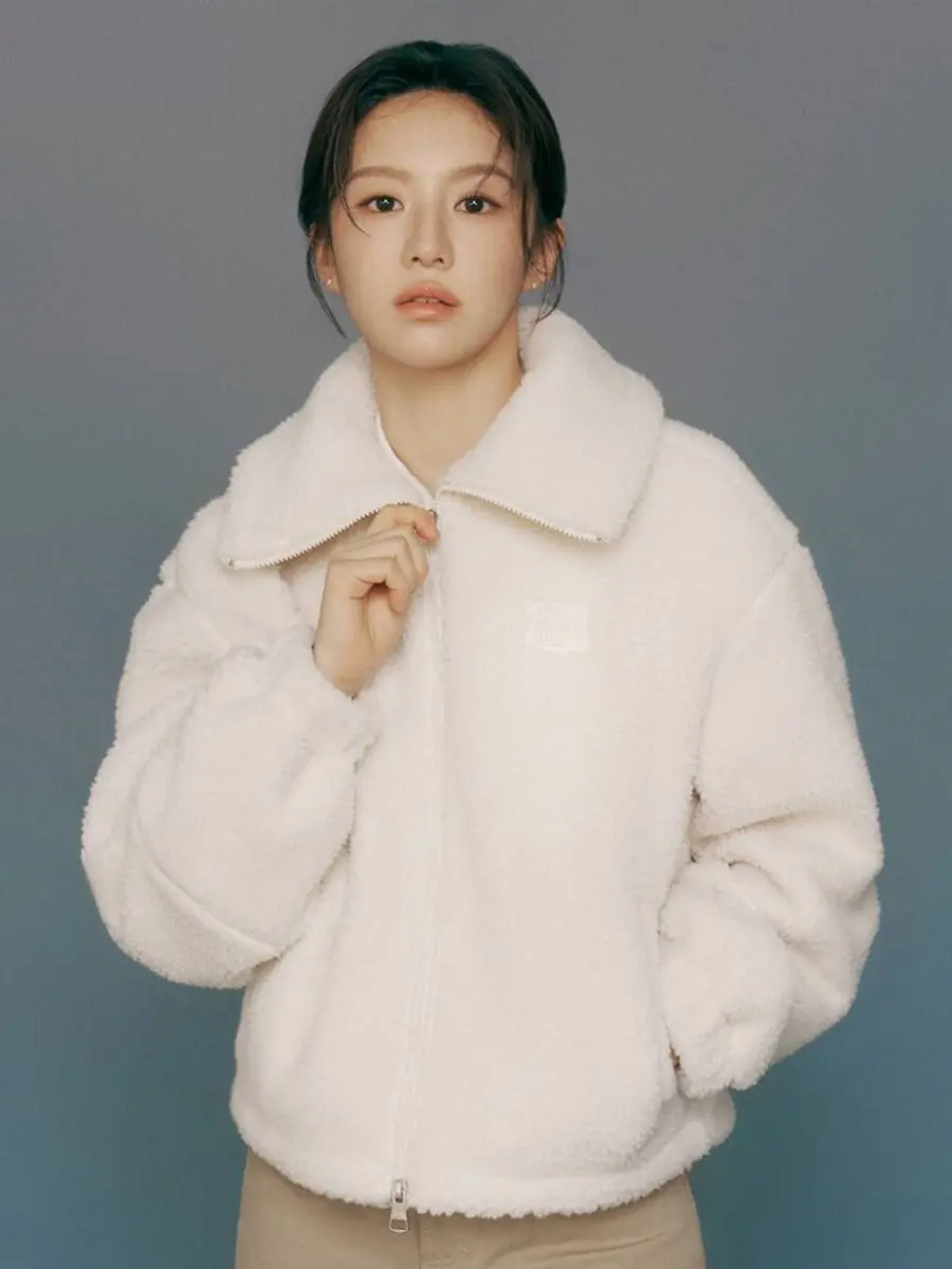 고윤정 플리스 재킷 이미지 (사진제공=마리떼 프랑소와 저버)