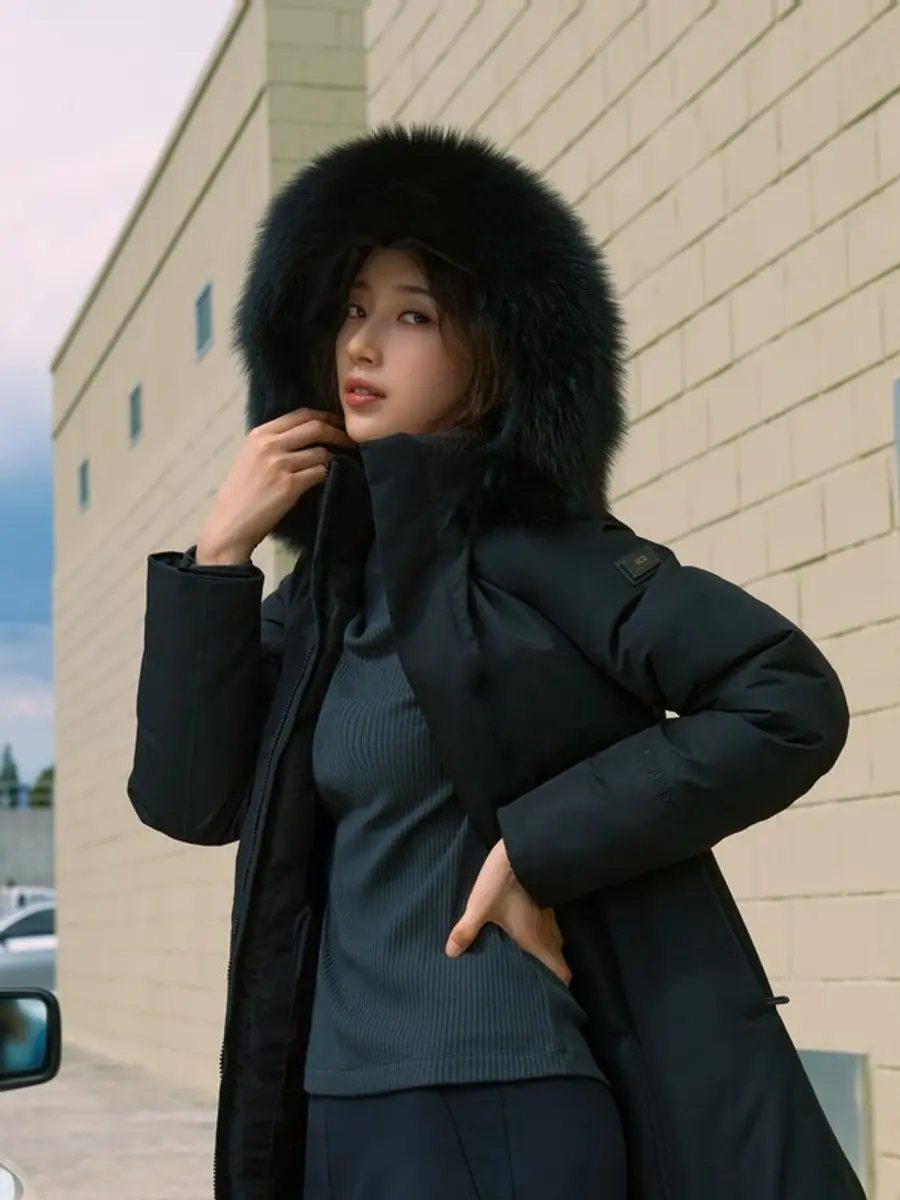 프리미엄 다운 'G900 트리니티 다운’ 수지 화보 (사진제공=K2))